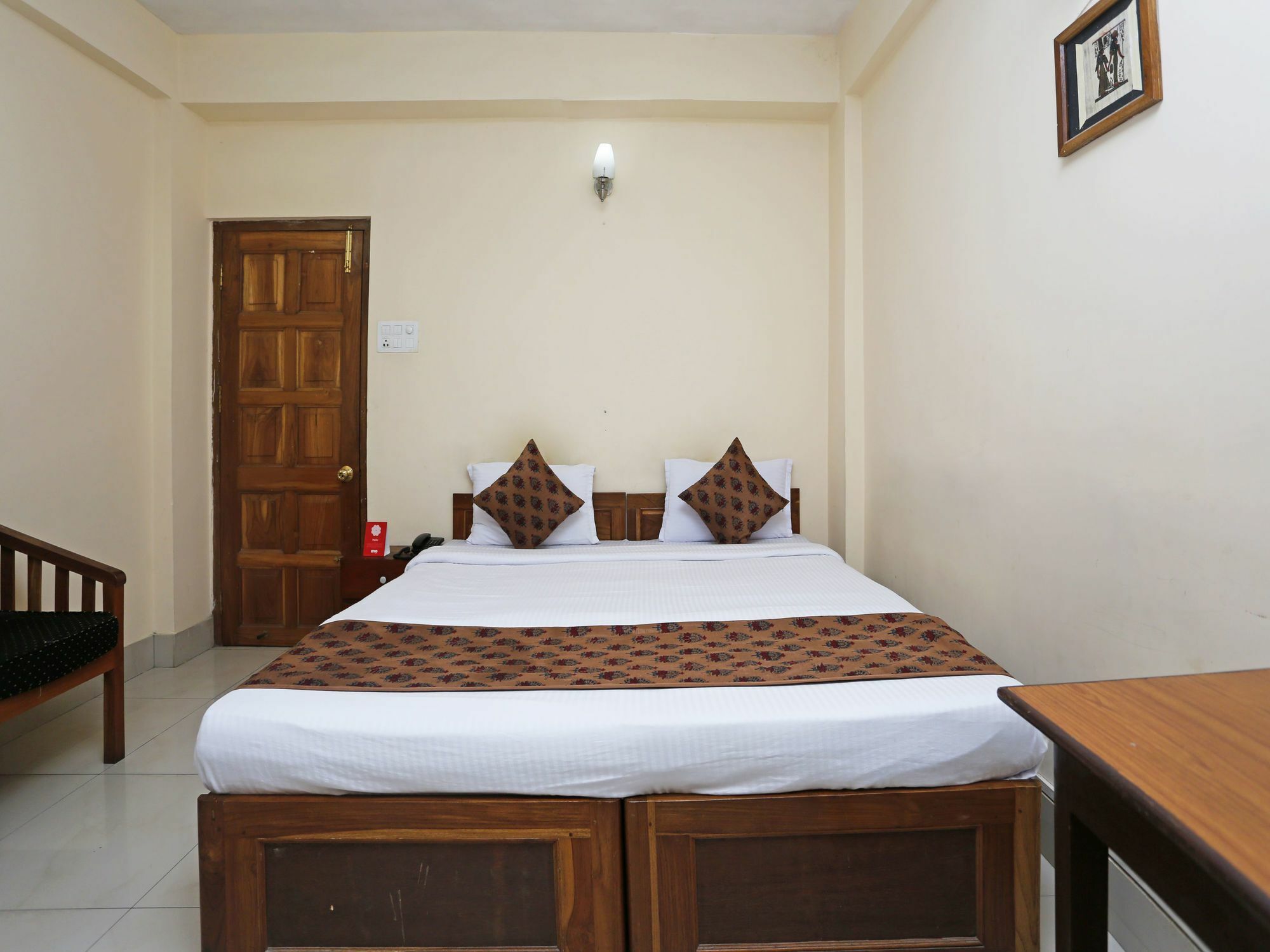 Oyo 2402 Hotel Highwinds Shillong Esterno foto